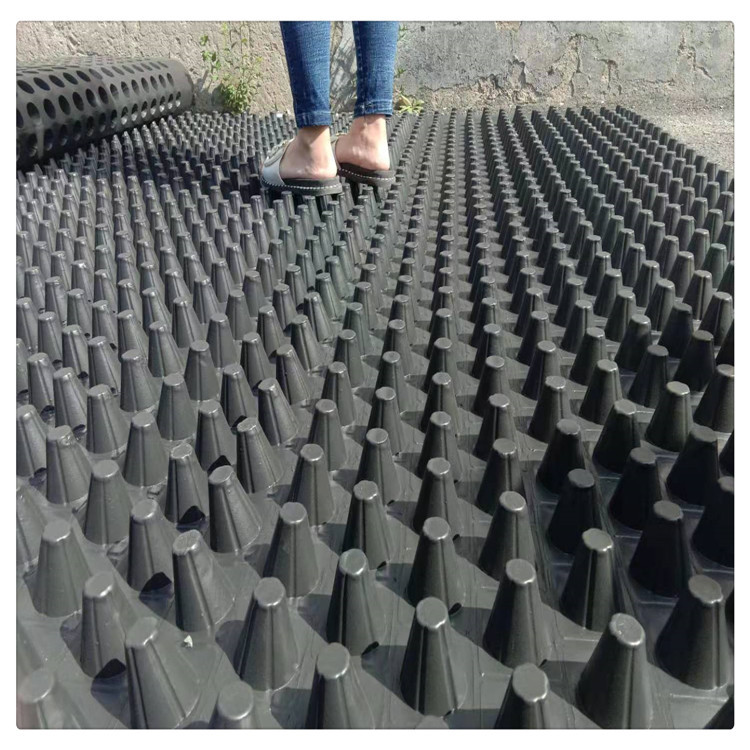 建筑用排水板与防水卷材 制造与应用解析